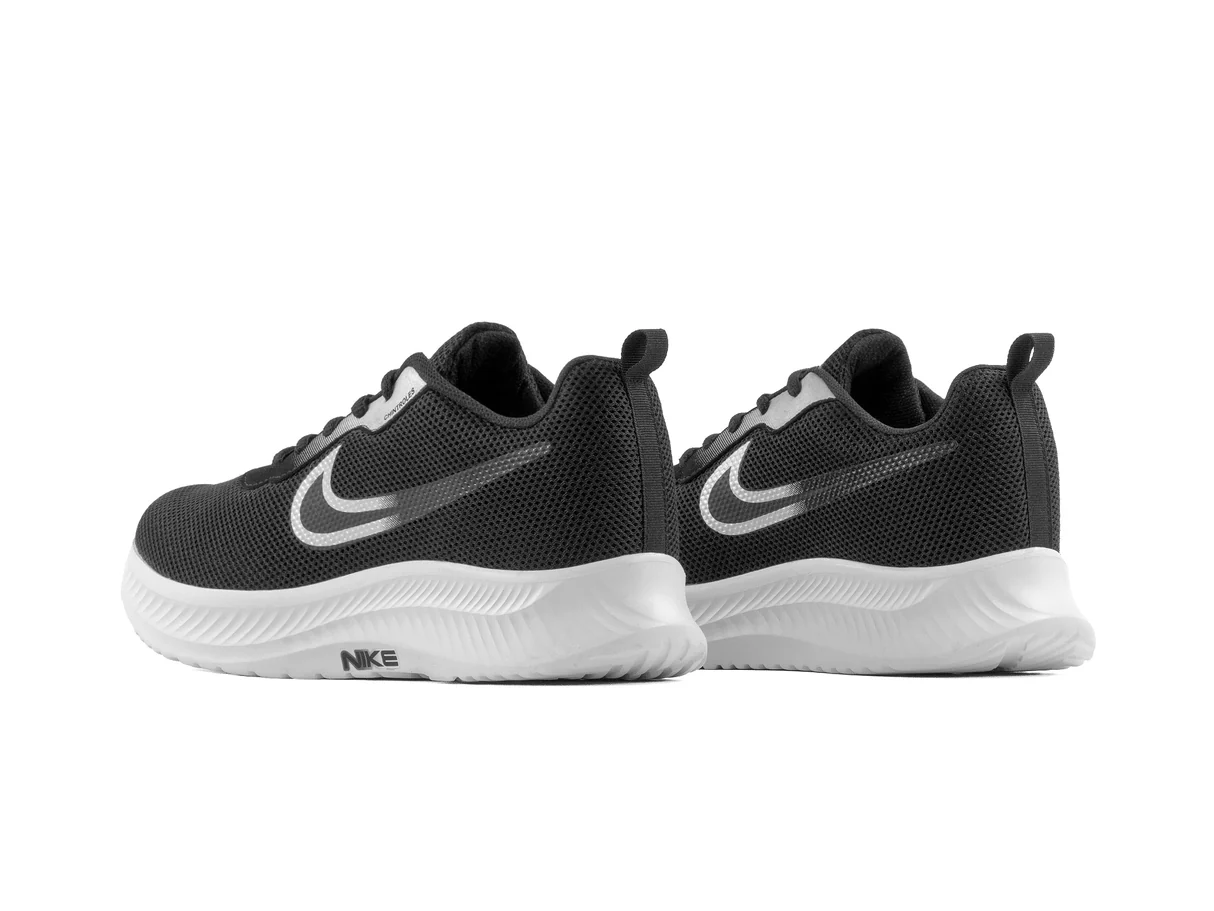 TENIS 026 NEGRO PLATA NEGRO